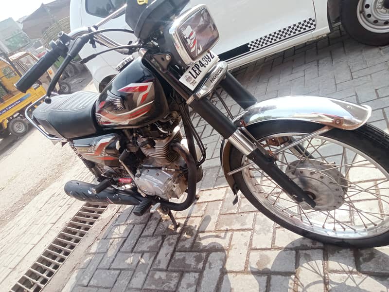 Honda CG 125 2020 3