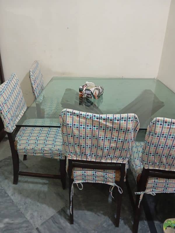 dining table with 4 chairs 1