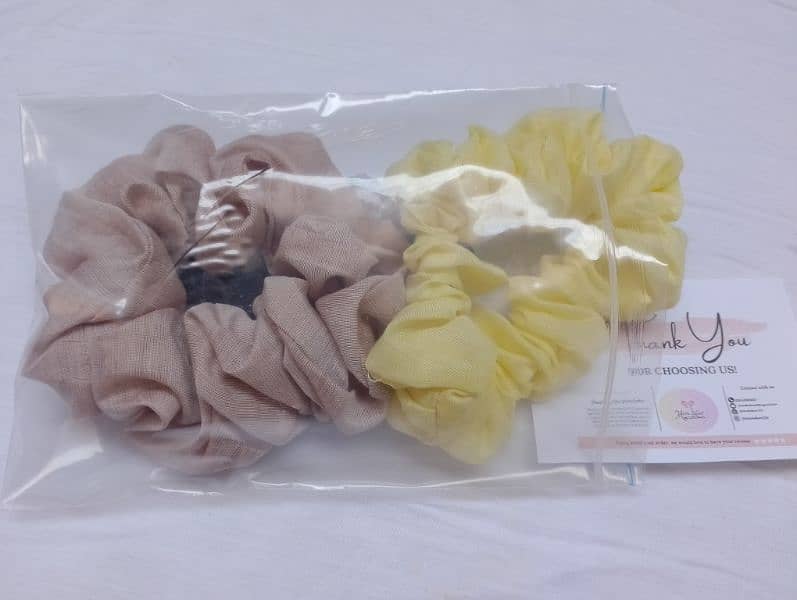 hand made Scrunchies high quality pack of 4 2