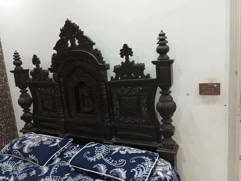 wooden chunauti bed for sale 0