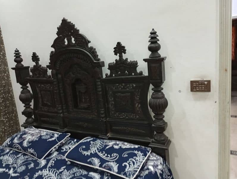 wooden chunauti bed for sale 1