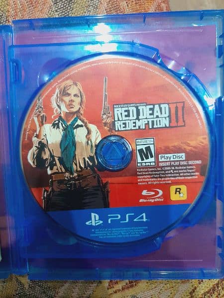 RDR2 FOR Sale ps4 Disc 10/10 Condition Along with Map 2