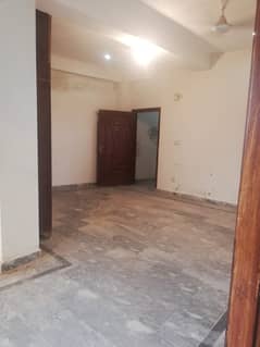 2 bed Flat for rent in newmal kuri road islambad