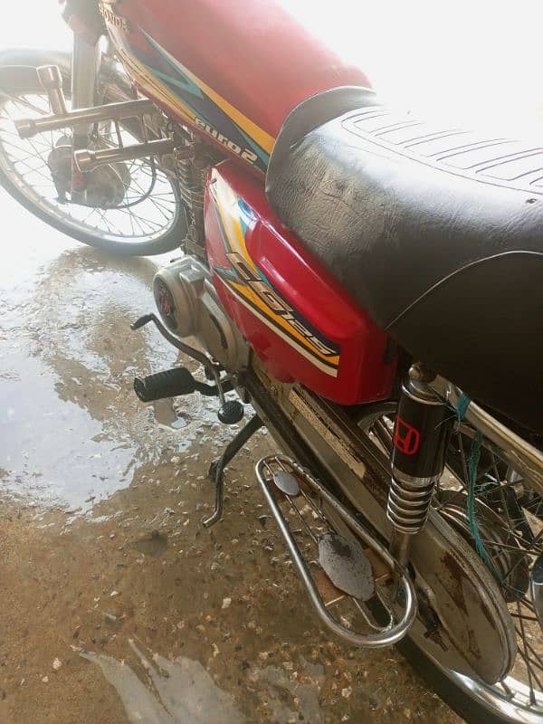 honda bike 125 3