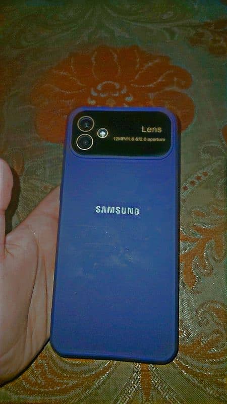 Samsunga A04 with box 3month use all okay hai officially pta proved 0