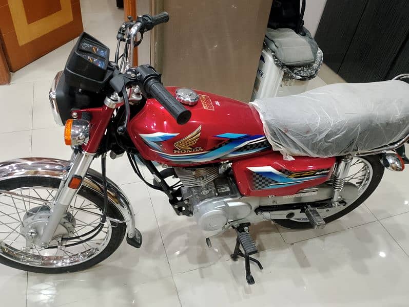 Honda CG 125 for sale brand new condition 03207705029 1