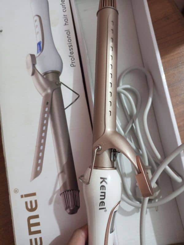 Kemei professional hair curler (KM-9950) 1