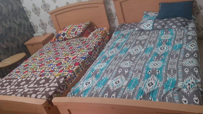 Al-Jannat Girls Hostel Karachi one seater is available 5