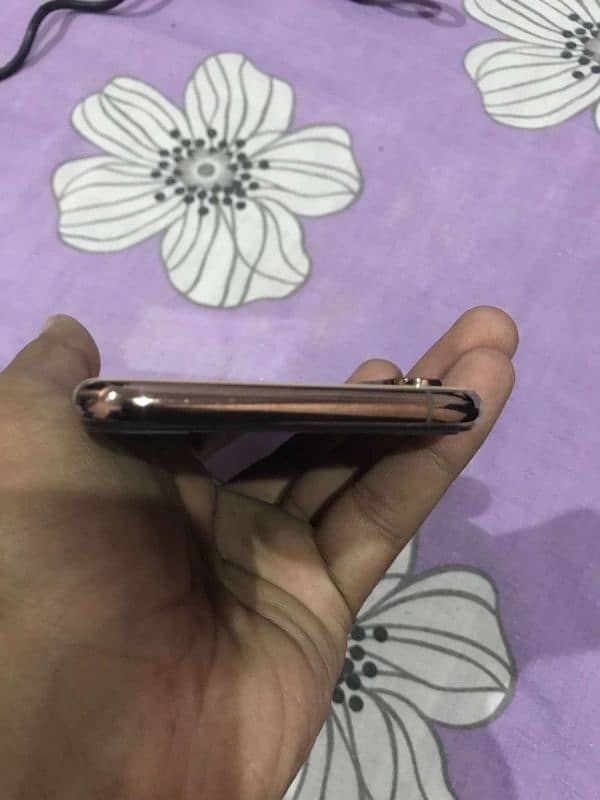 iPhone Xs non pta 4