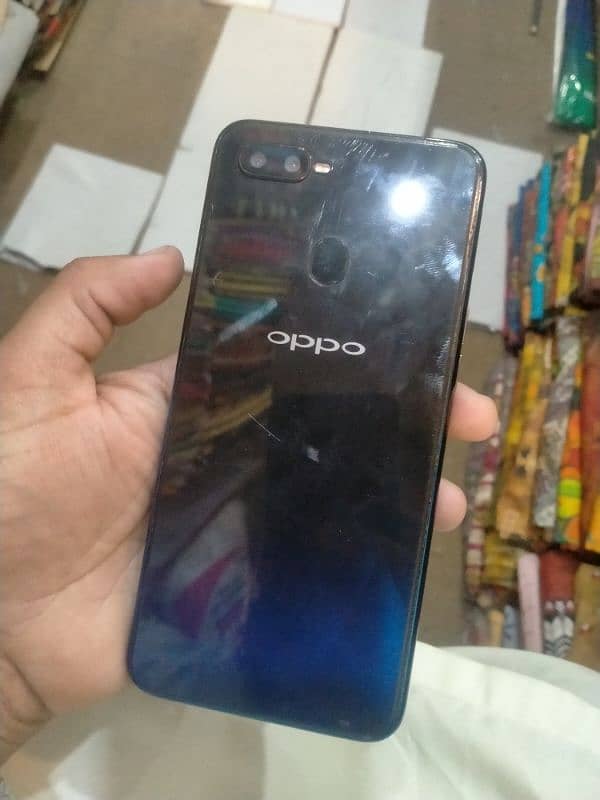 Oppo f9//6//128//03175001605 1