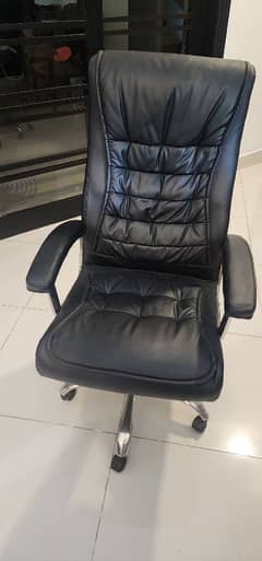 brandnew office chair for sale