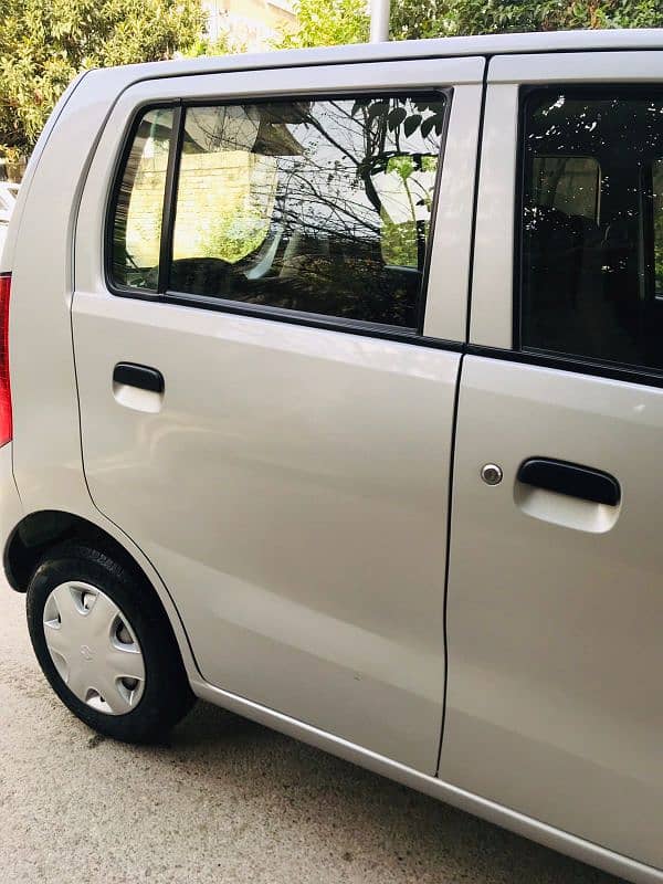 Suzuki Wagon R 2021 9