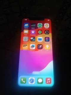 I phone Xs factory unlock 64gb condition 10by9