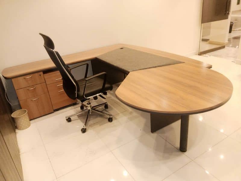 office furniture for sale in immaculate Condition 1