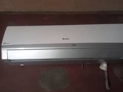 2 ac. s  DC inverter gree