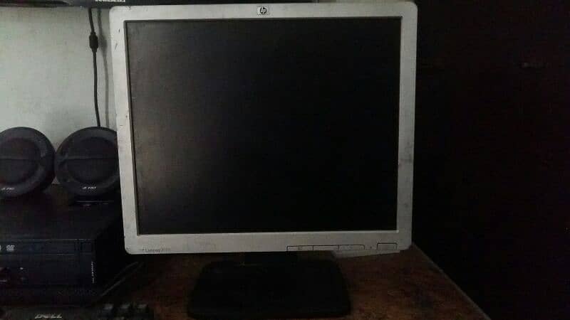 brand hp 17 inch lcd 0