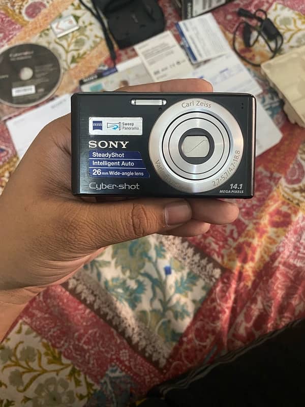 Sony Cybershot - DSC 5