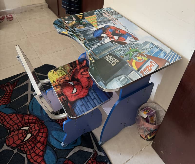 Spiderman study kit including trash bin, study table, chair, carpet 1