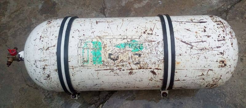 cng cylinder with kt 3