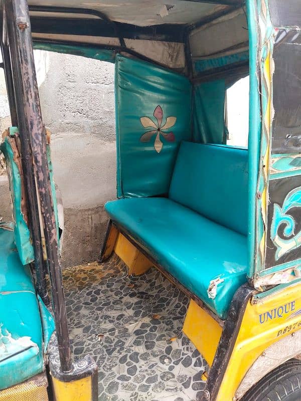 Rickshaw Model 2011 Karachi number 4