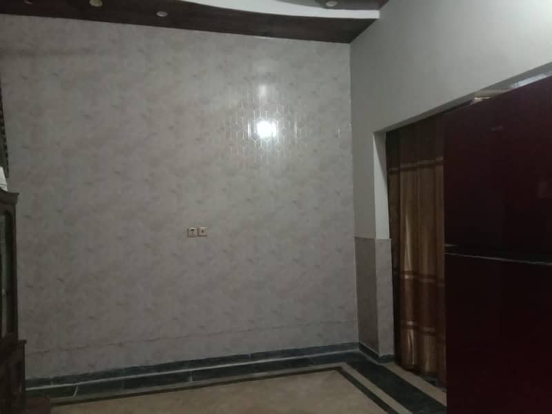 1 kanal lower portion for family and office at the prime location of Johar Town 7