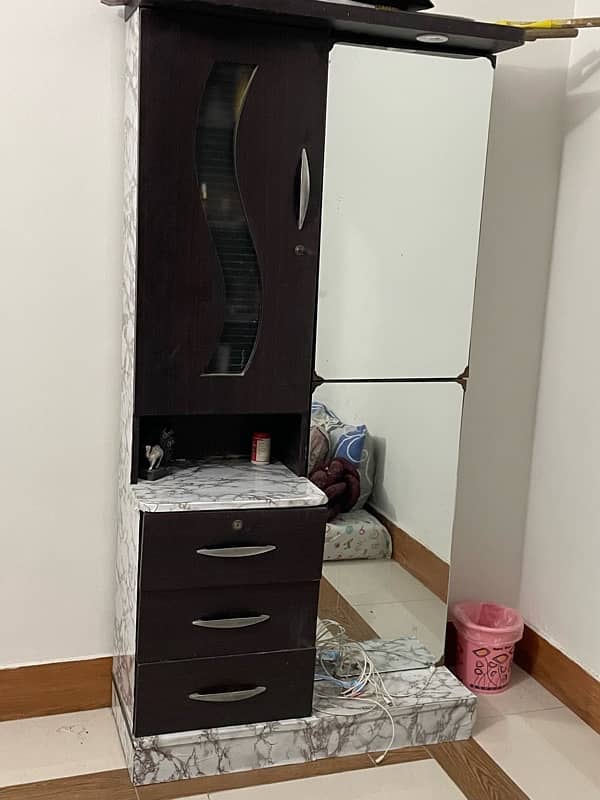 double door dressing table available for sale 0