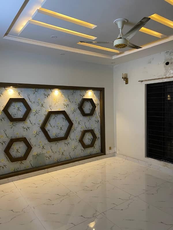 10 Marla New Type House For Rent Wapda Town Ph1 Block G3 2