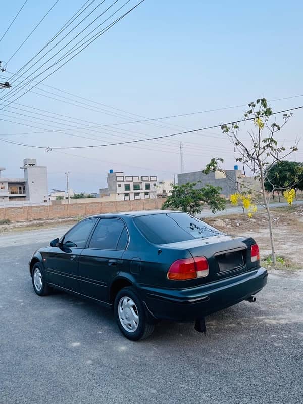 Honda Civic VTi 1996 4