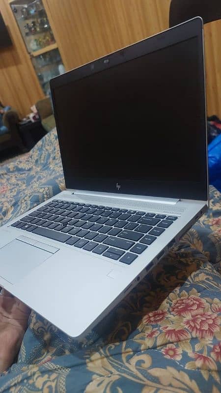 Core i5 vpro 8th generation       WhatsApp_03185752527 2