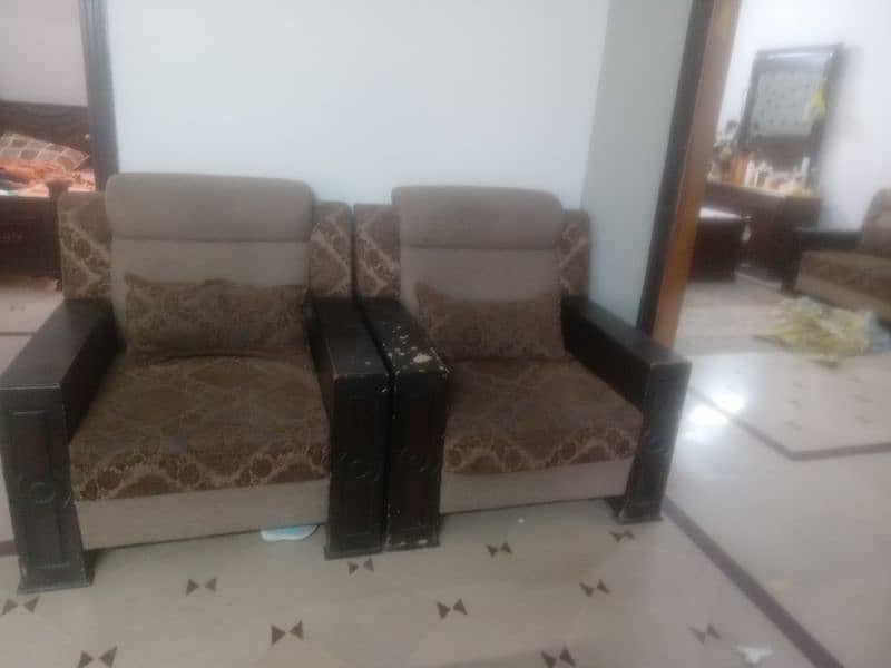 sofa and table set for sale 1