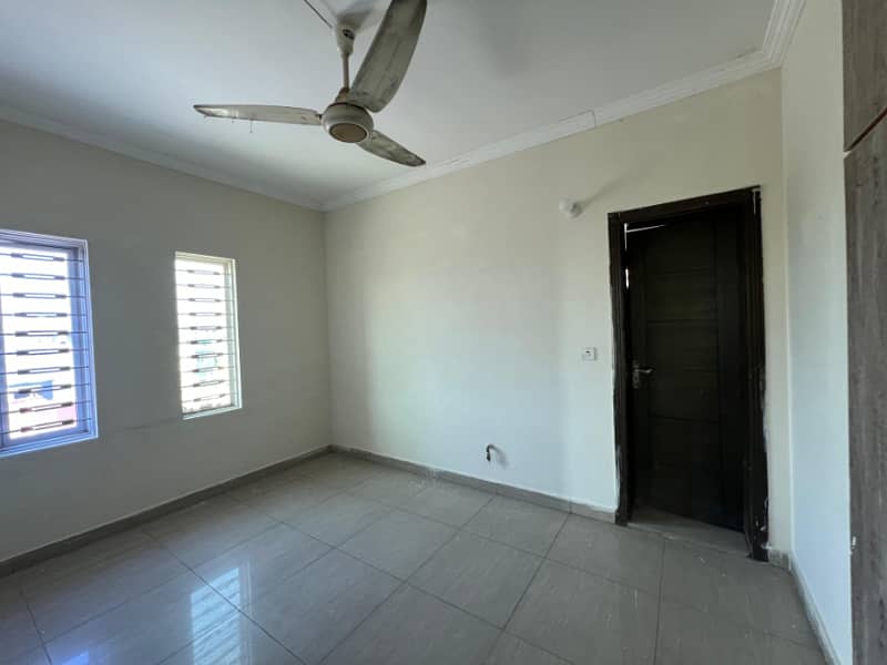 House Of 7 Marla In G-13/3 For rent 17