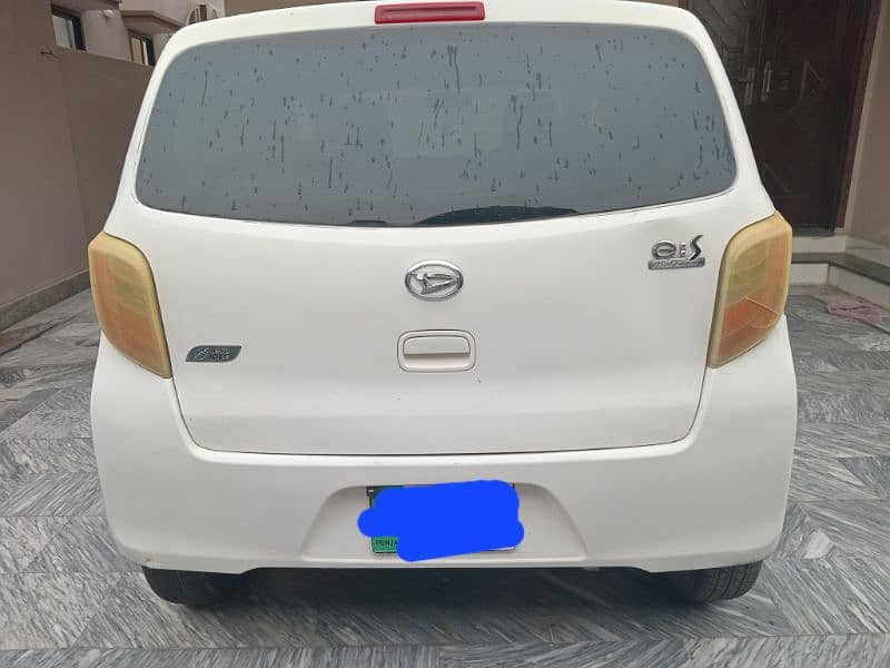 Daihatsu Mira 2016 0