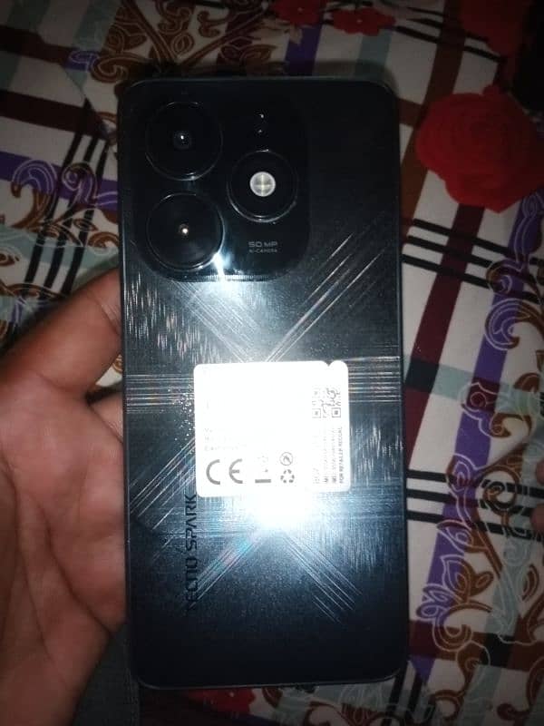 Tecno spark 20c 4