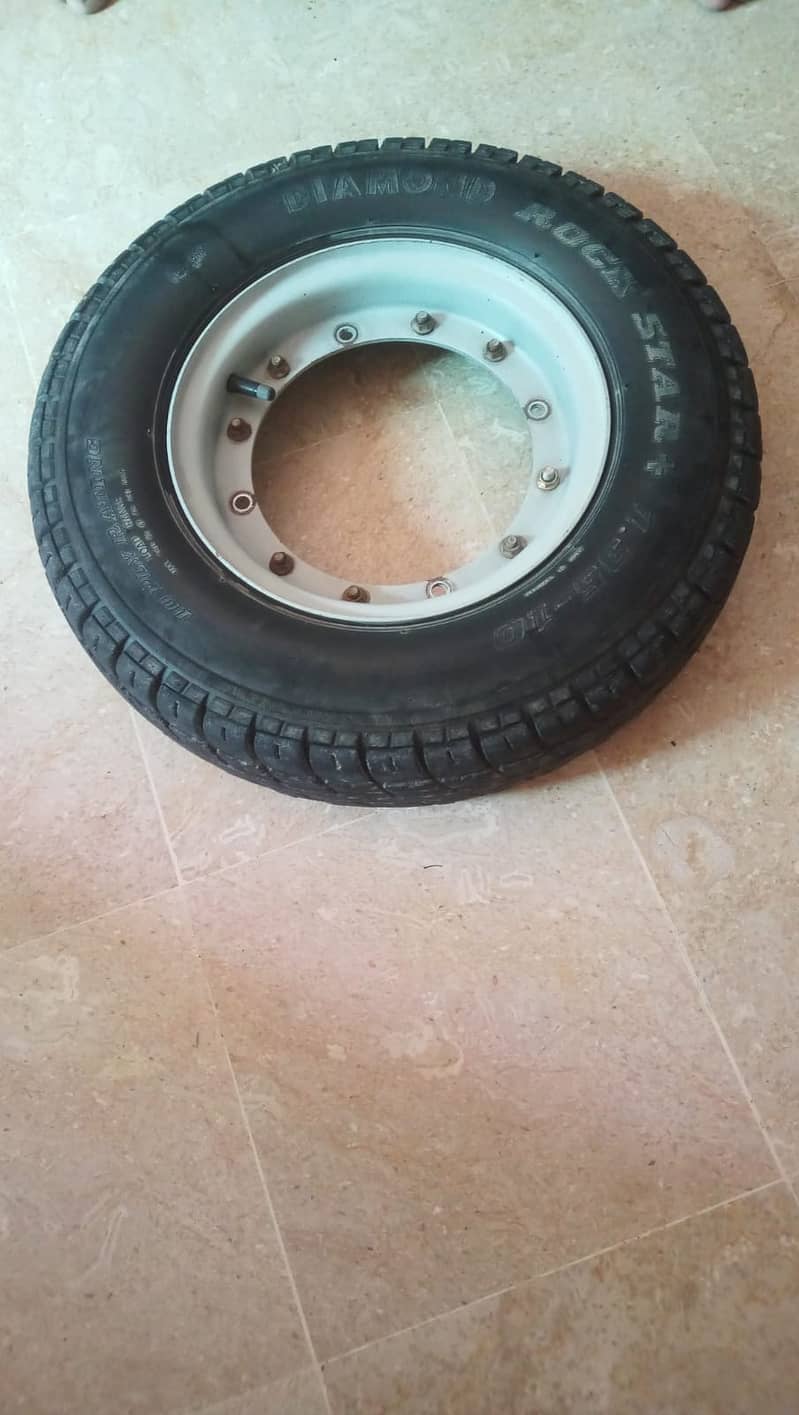 RIKSHAW tyre 03161286640 1