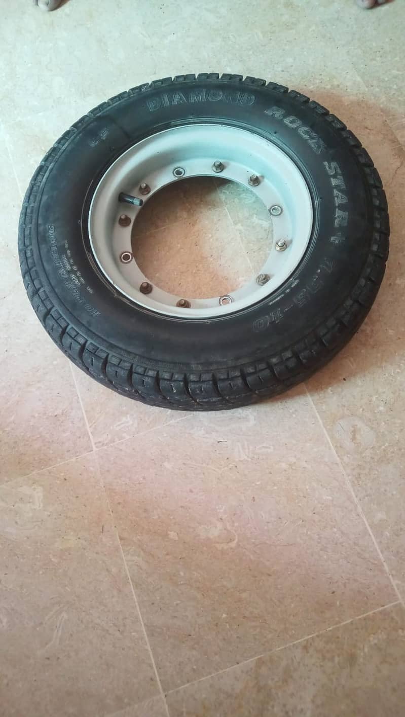 RIKSHAW tyre 03161286640 2