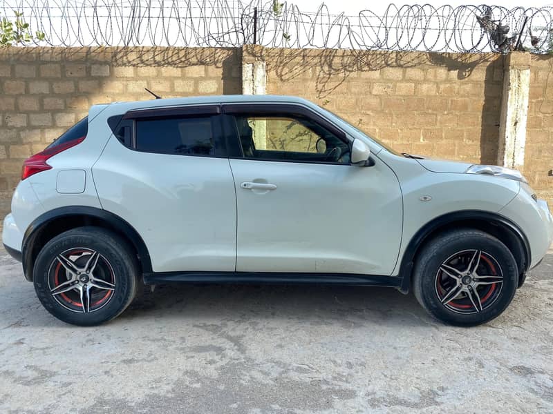 Nissan Juke 2011 5