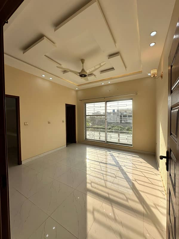 10 marla 2nd Floor brand new luxury Spanish upper portion available for rent near ucp University or University of lahore or shaukat khanum hospital or abdul sattar eidi road M2 2