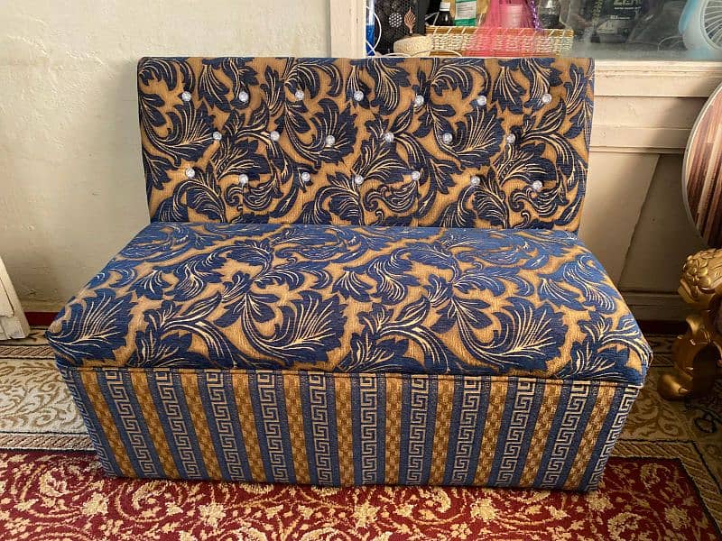 10 seater sofa set for sale in very reasonable price 0