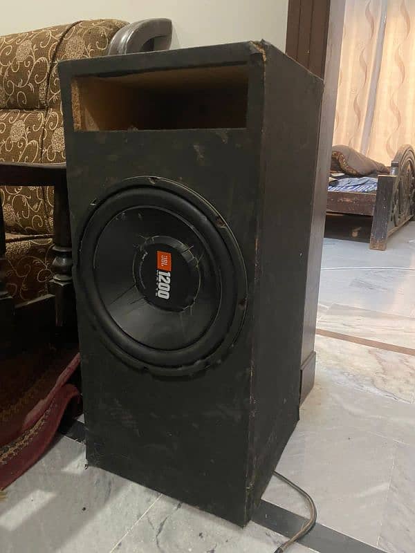 JBL woofer rockmars amplifier 1