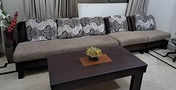 5 sitter sofa set with Table