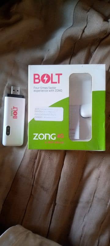 zong bolt 4G bilkul new Hy unlock Hy all sim working no any falt 100% 1