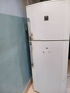 Dawlance fridge dabal door