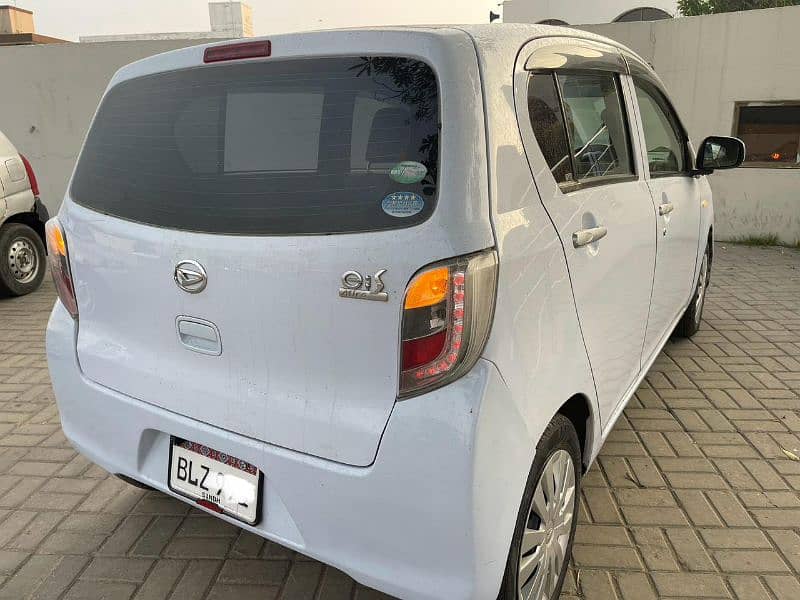 Daihatsu Mira 2015 2