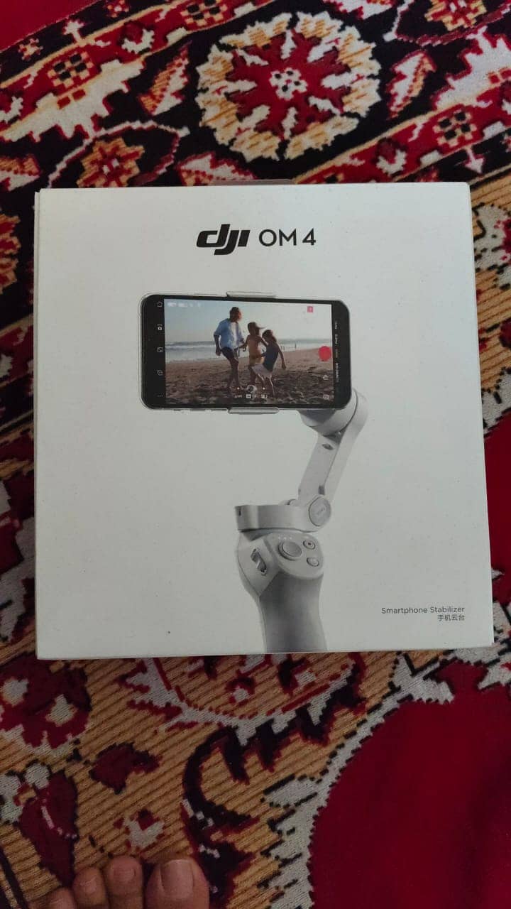 Dji Om 4 Mobile Gimbal 0