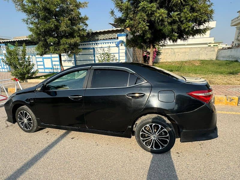 Toyota Altis Grande 2015 3