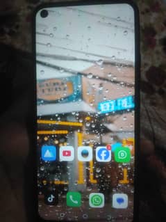 I m selling tecno spark 5 pro