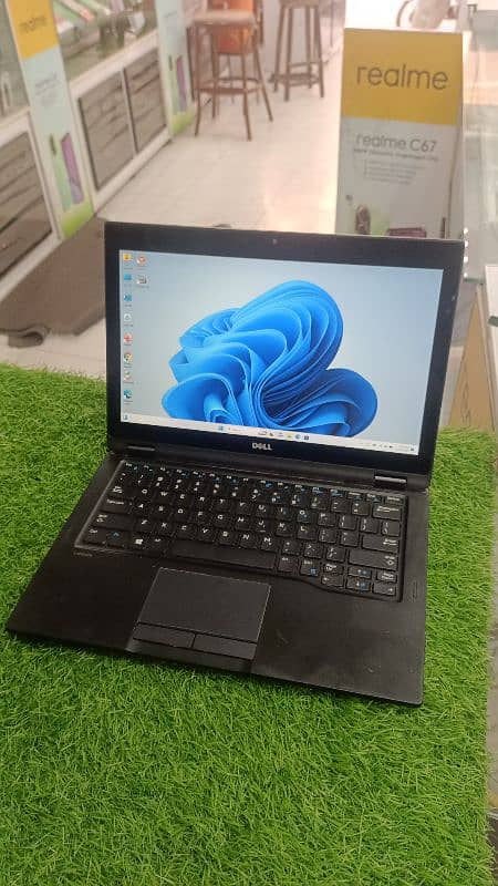 Dell latitude core i5 7th generation Touch flip 8gb ram 256gb for sale 3