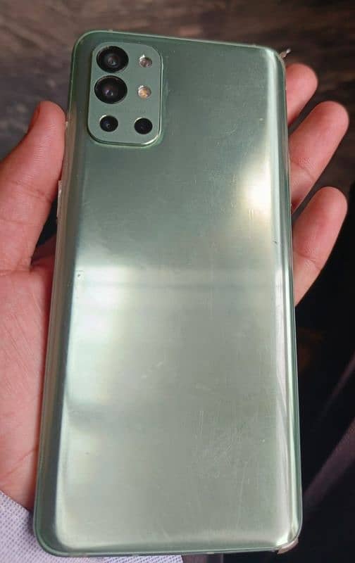 OnePlus 9R condition 10/10 2