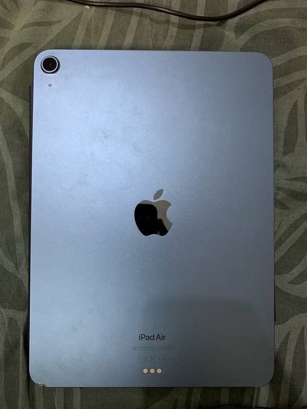 ipad air 5th 8gb ram M1 chip 1