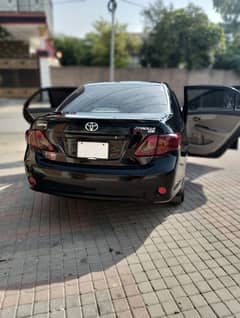 Toyota Corolla GLI 2010